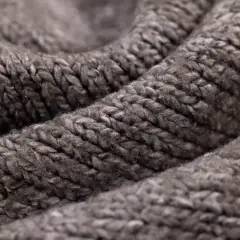 Jak zwęzić sweter robiony na drutach i uzyskać idealne dopasowanie