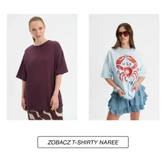 Kobiety w luźnych T-shirtach: czerwonym, bordowym, błękitnym z krabem i białym z makami. Unisex co to znaczy? To styl dla każdego!